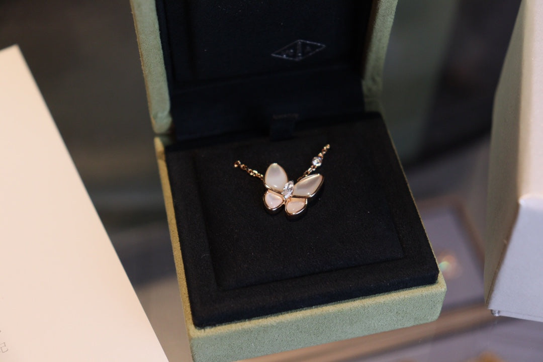 Butterfly Necklace in 18K Rose Gold Plating