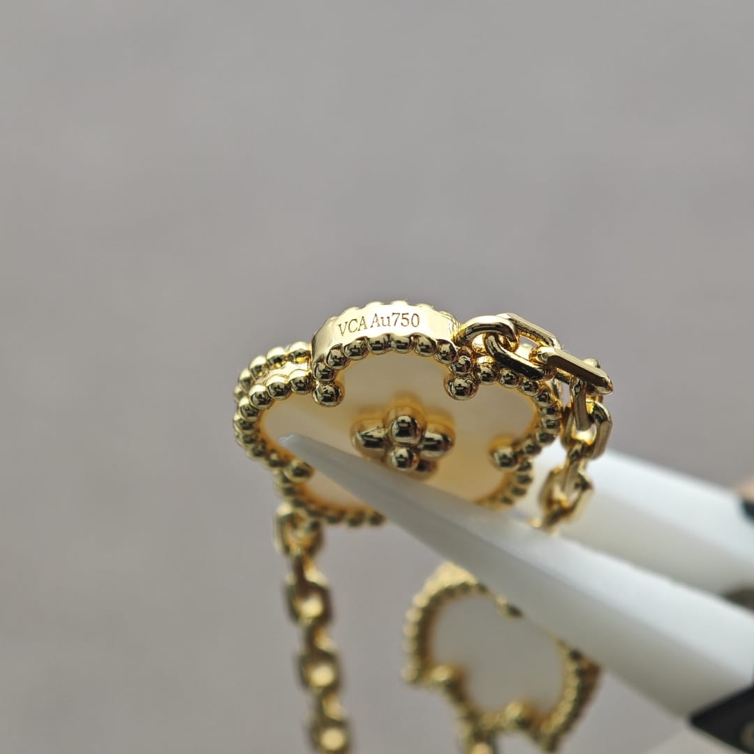Lapis Lazuli Spring Series Bracelet, Yellow Gold