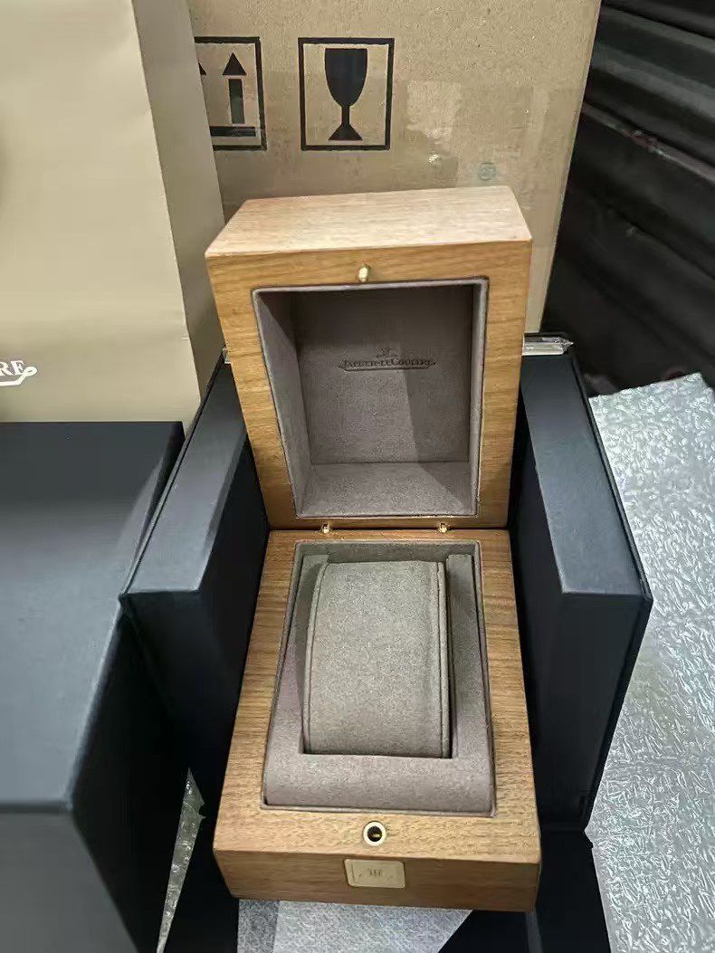 Vintage Jaeger LeCoultre Watch Box With Warranty Card
