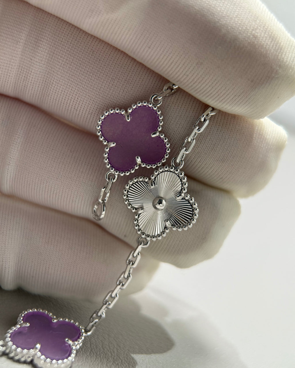 [RARE SALE] 18K White Gold Plated, Alhambra Bracelet, Charoite, Yellow Gold 5 motifs 19 cm, with VCA Box Set