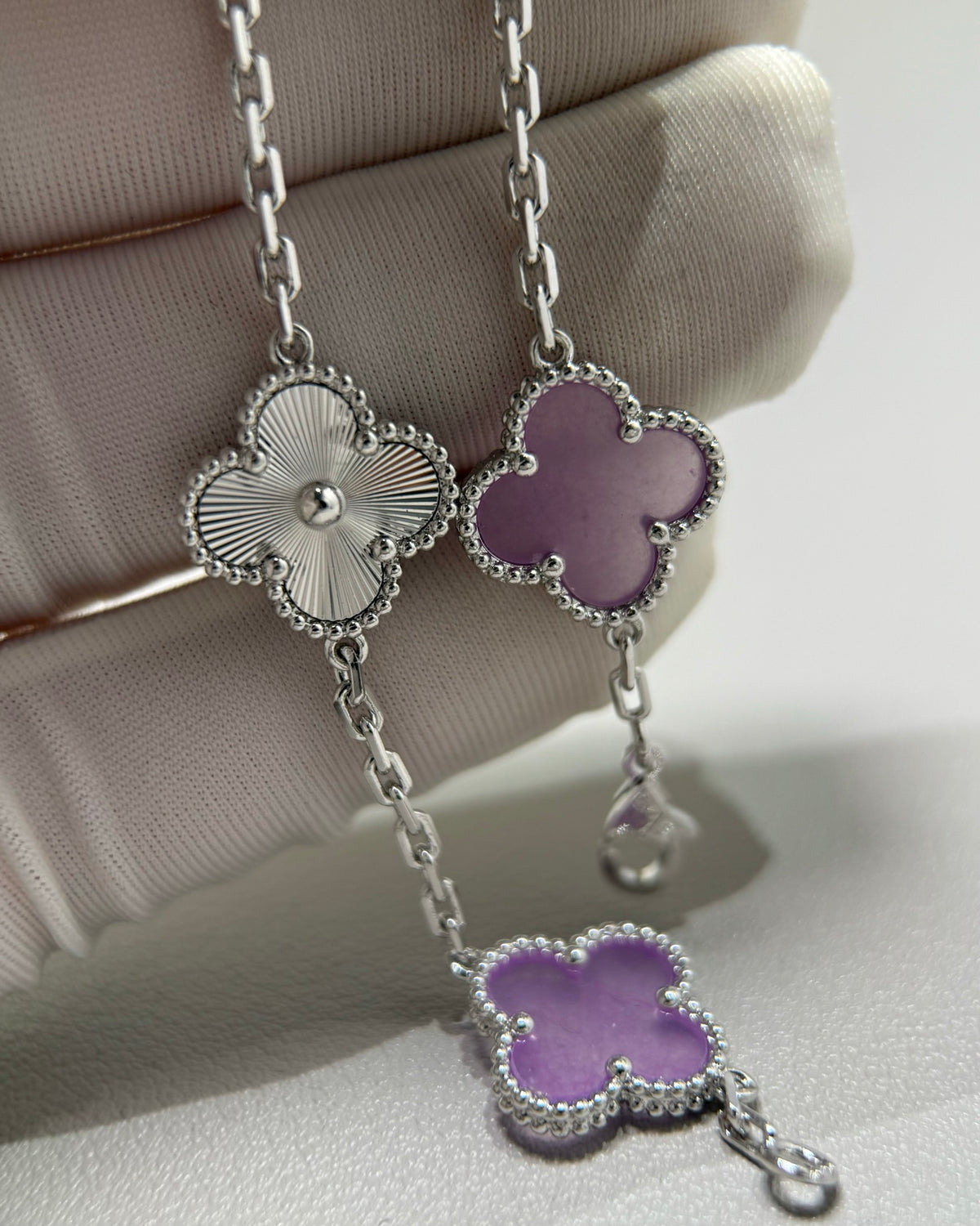 [RARE SALE] 18K White Gold Plated, Alhambra Bracelet, Charoite, Yellow Gold 5 motifs 19 cm, with VCA Box Set
