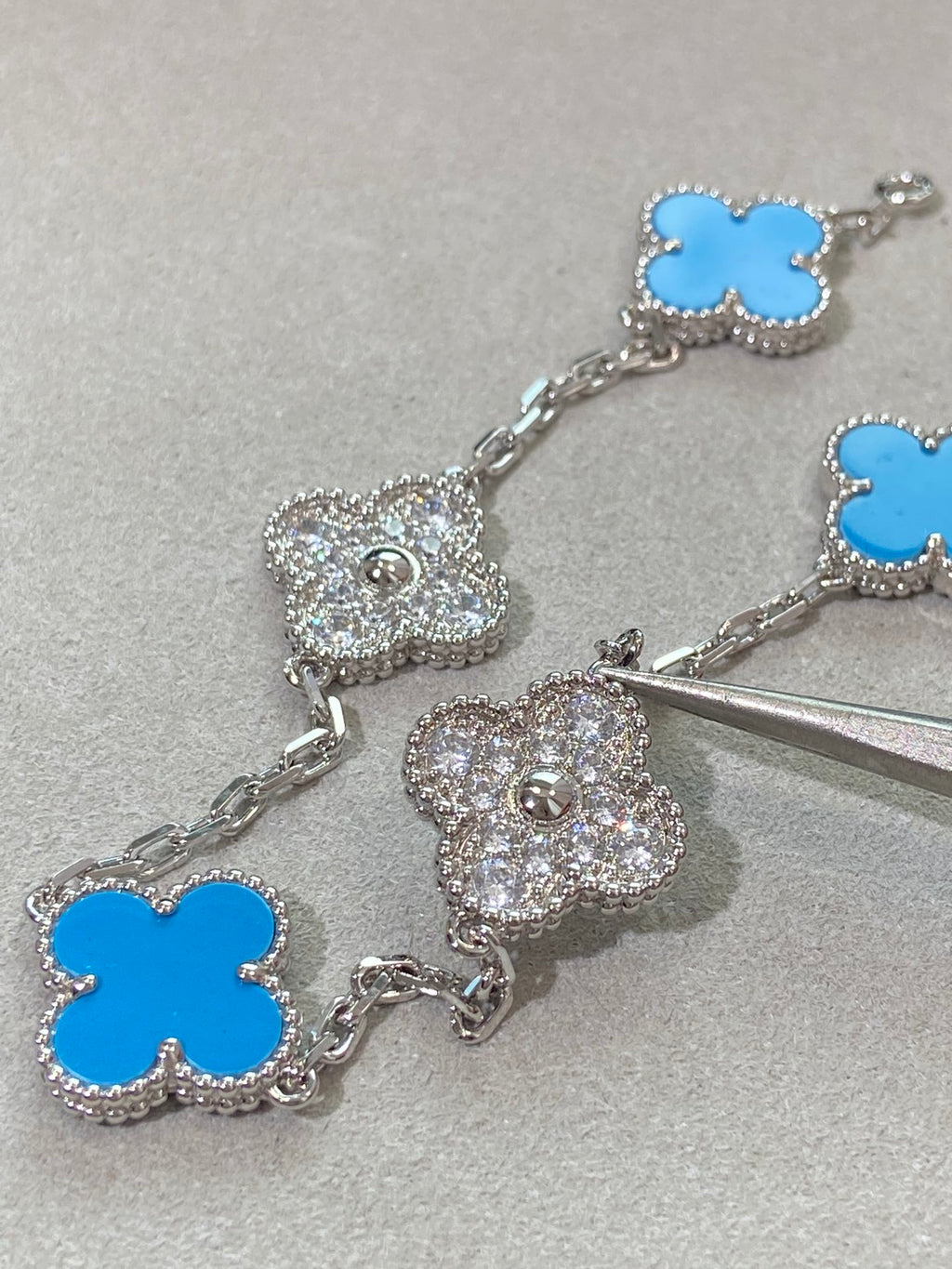 18K White Gold Plated Turquoise Alhambra Bracelet, White Gold 5 motifs 19 cm, VCA Packing