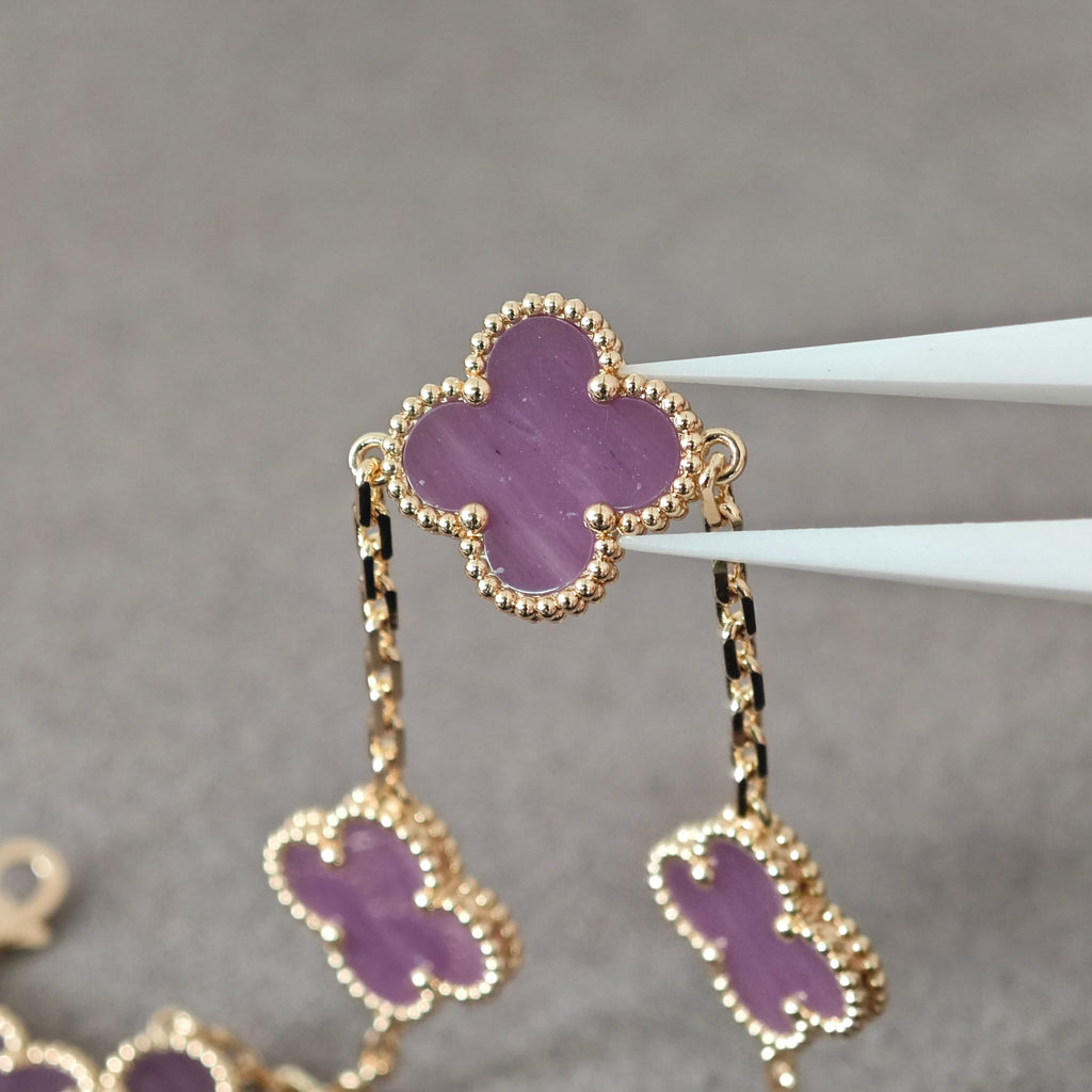 Charoite Alhambra Bracelet in 18K Yellow Gold