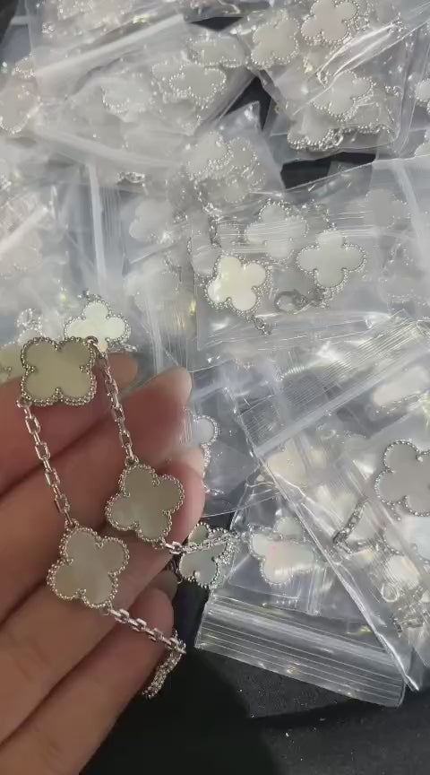 [RARE SALE] 18K White Gold Plated, Mother of Peral Clovers Bracelet, 19 cm 5 motifs, White Gold, VCA Packaging